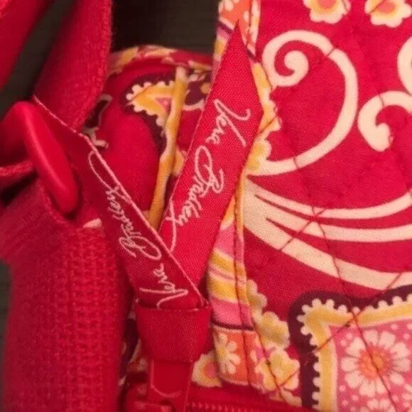Like New Vera Bradley Messenger Bag - Picture 4 of 4